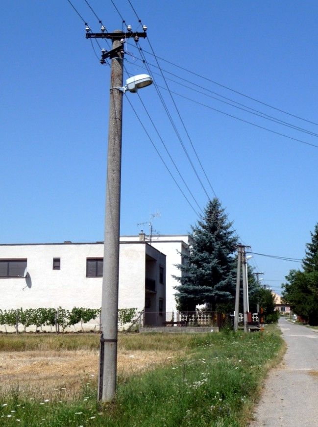 Zníženie nákladov na prevádzku a zlepšenie osvetlenia komunikácií obce Záhorce