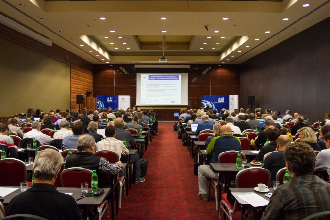 Konferencia_SIEA_IEPD_Budovy_s_takmer_nulovou_Trnava_2015_01.jpg