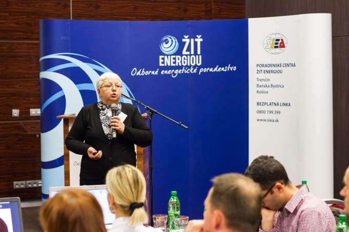 Konferencia_SIEA_IEPD_Budovy_s_takmer_nulovou_Trnava_2015_04.jpg