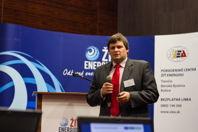 Konferencia_SIEA_IEPD_Budovy_s_takmer_nulovou_Trnava_2015_09.jpg