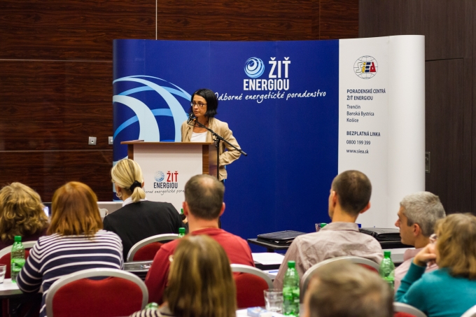Konferencia_SIEA_IEPD_Budovy_s_takmer_nulovou_Trnava_2015_14.jpg