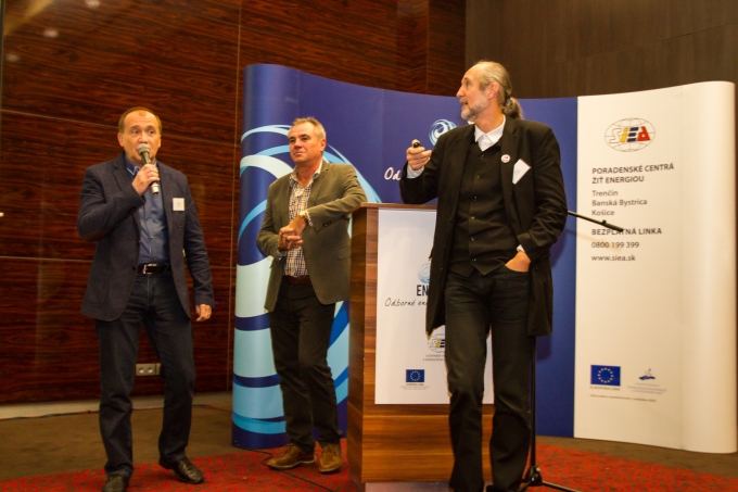 Konferencia_SIEA_IEPD_Budovy_s_takmer_nulovou_Trnava_2015_20.jpg