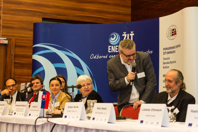 Konferencia_SIEA_IEPD_Budovy_s_takmer_nulovou_Trnava_2015_24.jpg