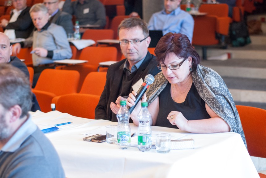 SIEA_konferencia__Otvorene_o_obnove_bytovych_domov_Piestany_2015_07.jpg