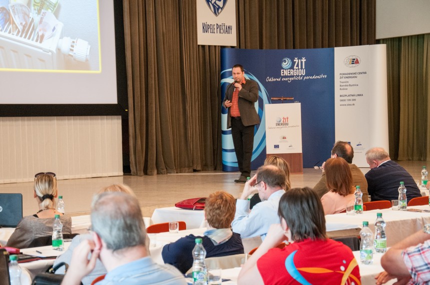 SIEA_konferencia__Otvorene_o_obnove_bytovych_domov_Piestany_2015_26.jpg