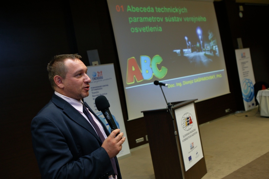 konferencia_SIEA_Uspory_energie_v_mestach_2425052015_15.jpg