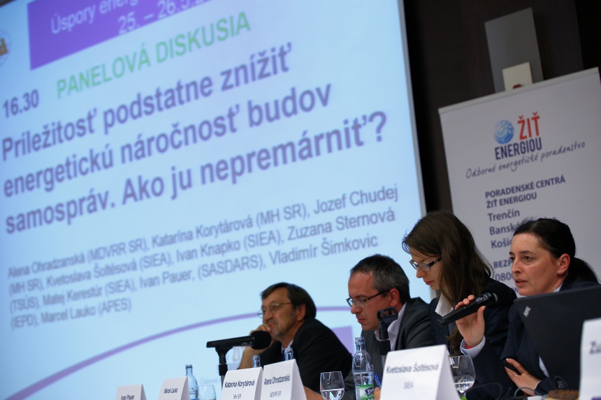 konferencia_SIEA_Uspory_energie_v_mestach_2425052015_26.jpg